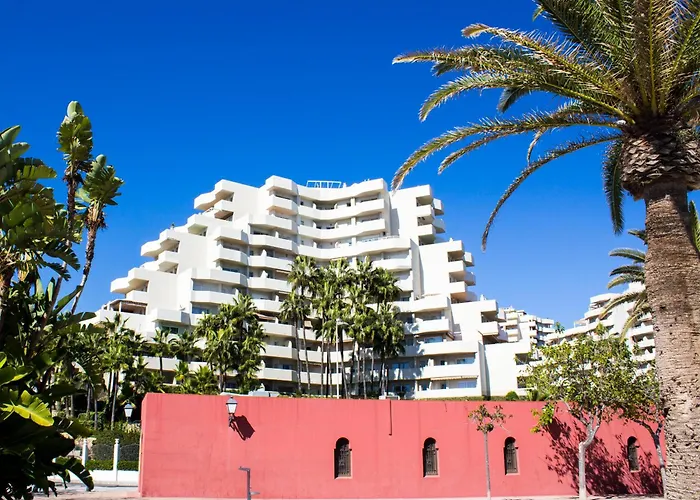 Benal Beach Suite Ii, Estudio Con Parque Acuatico Y Vistas Al Mar.