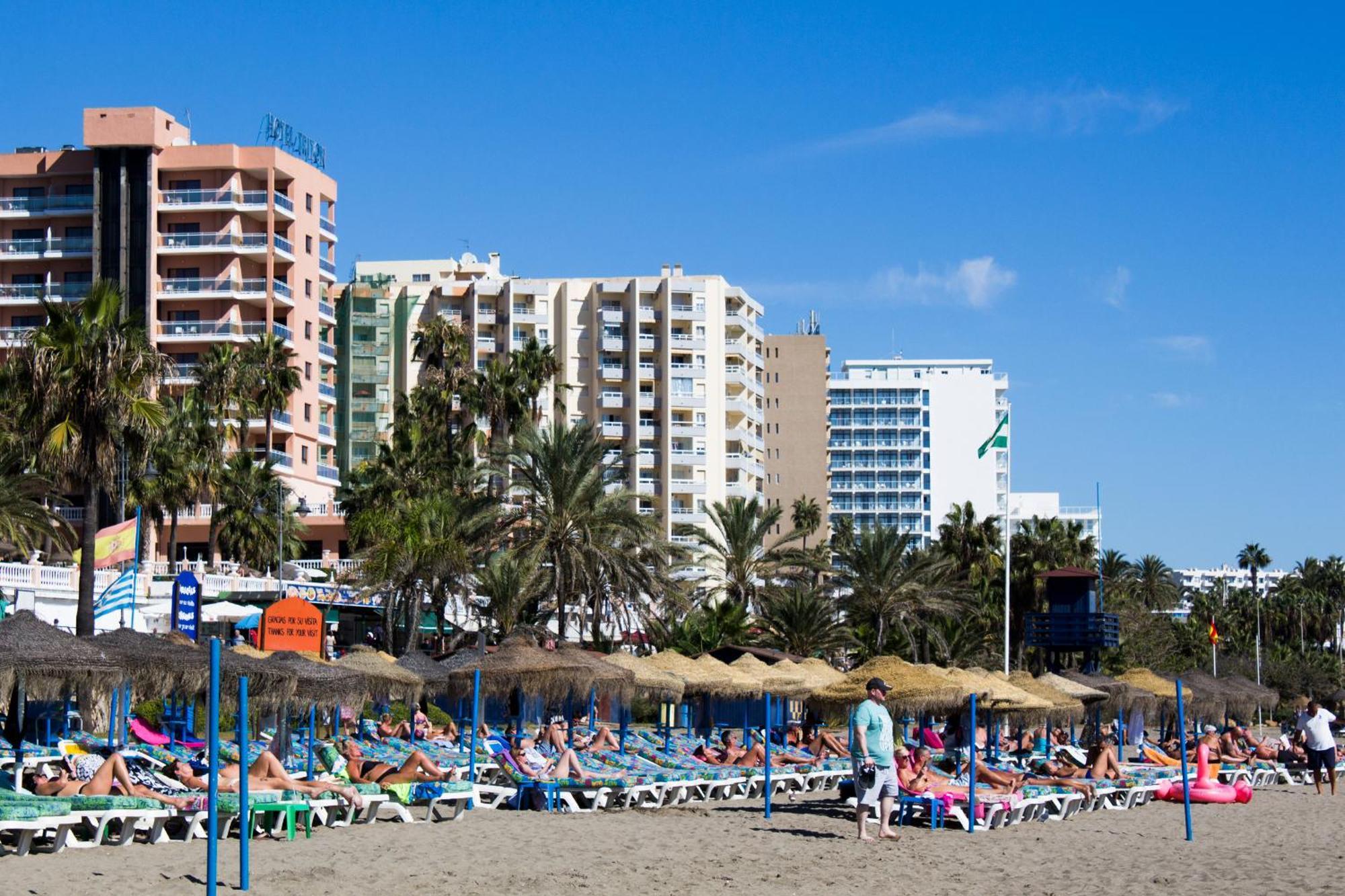 Apartment Benal Ii, Estudio Con Parque Acuatico Y Vistas Al Mar. Benalmádena
